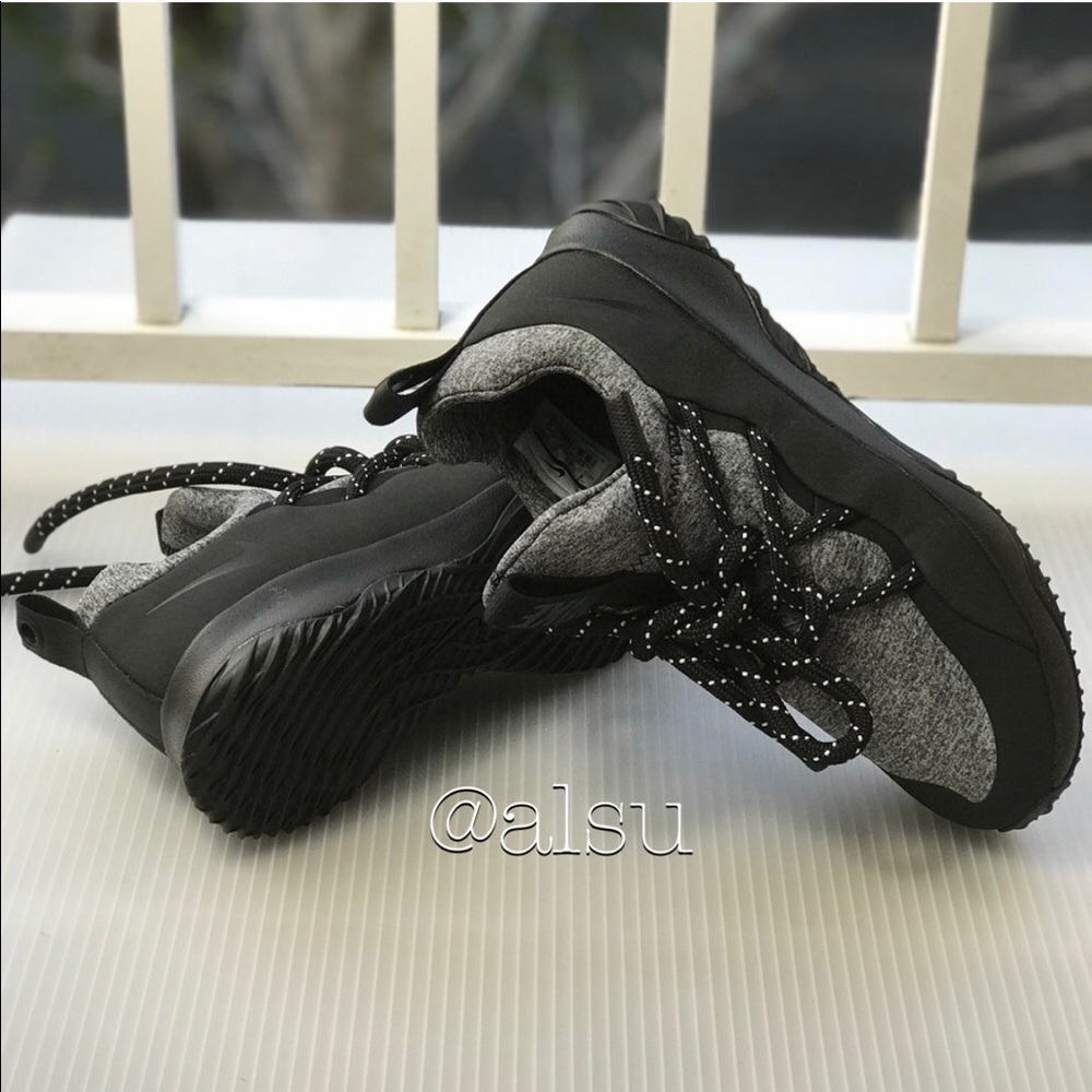 NWT Nike City Loop Black WMNS - Picture 4 of 8
